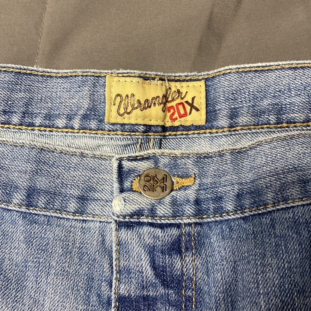 Wrangler 20X jeans. 40x32. - Picture 2 of 7
